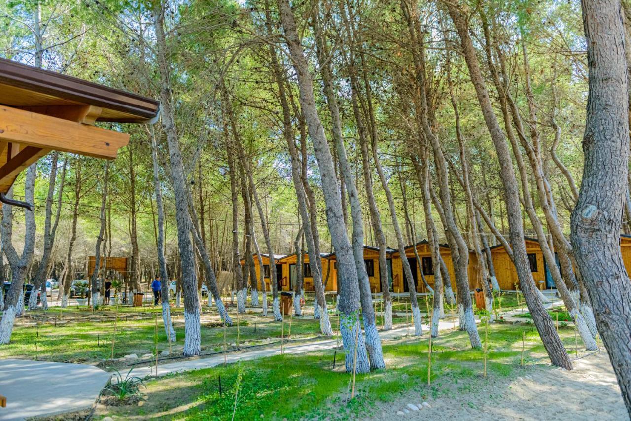 Ecuador Resort Zverneci 外观 照片